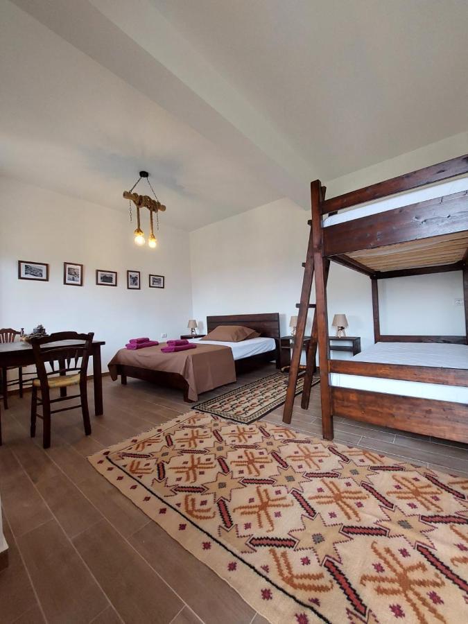 Guest House Gorani Berat Zewnętrze zdjęcie