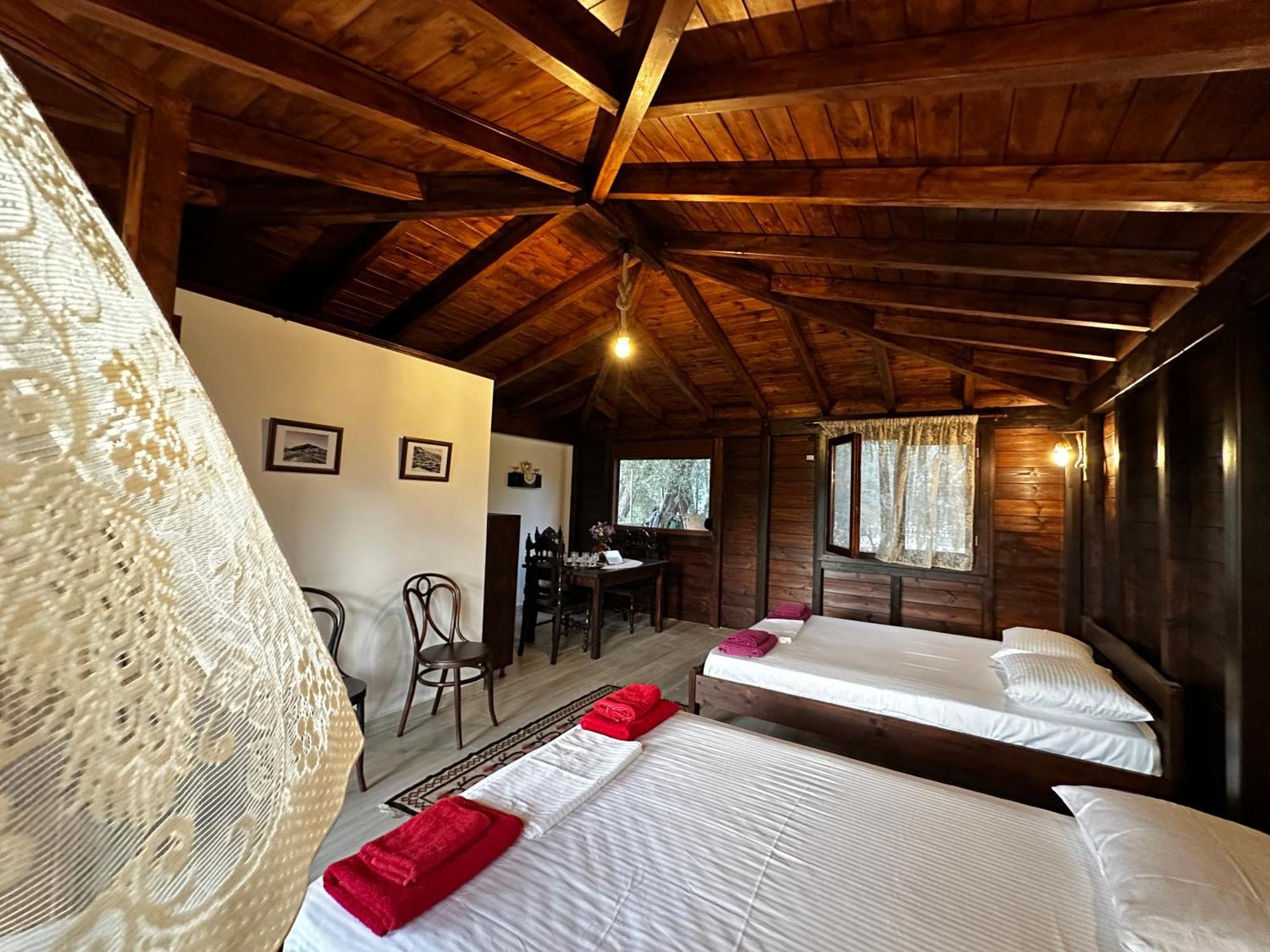 Guest House Gorani Berat Zewnętrze zdjęcie