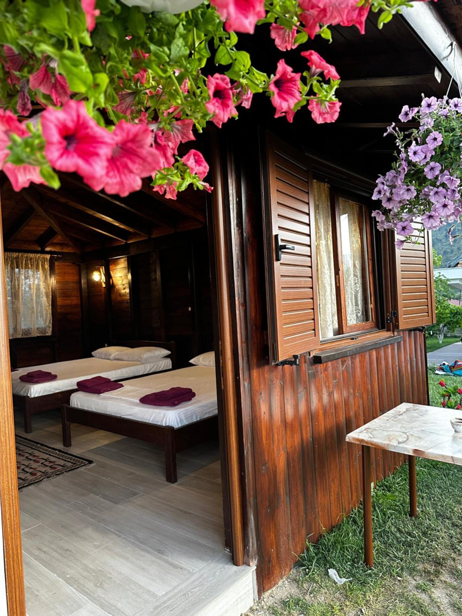 Guest House Gorani Berat Zewnętrze zdjęcie